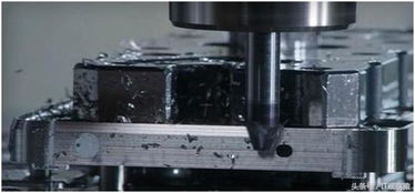 金屬材質(zhì)就是手機(jī)的 阿喀琉斯之踵 ,蘋果都躺槍好幾回