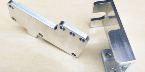 cnc加工中心多少錢一臺有了解的